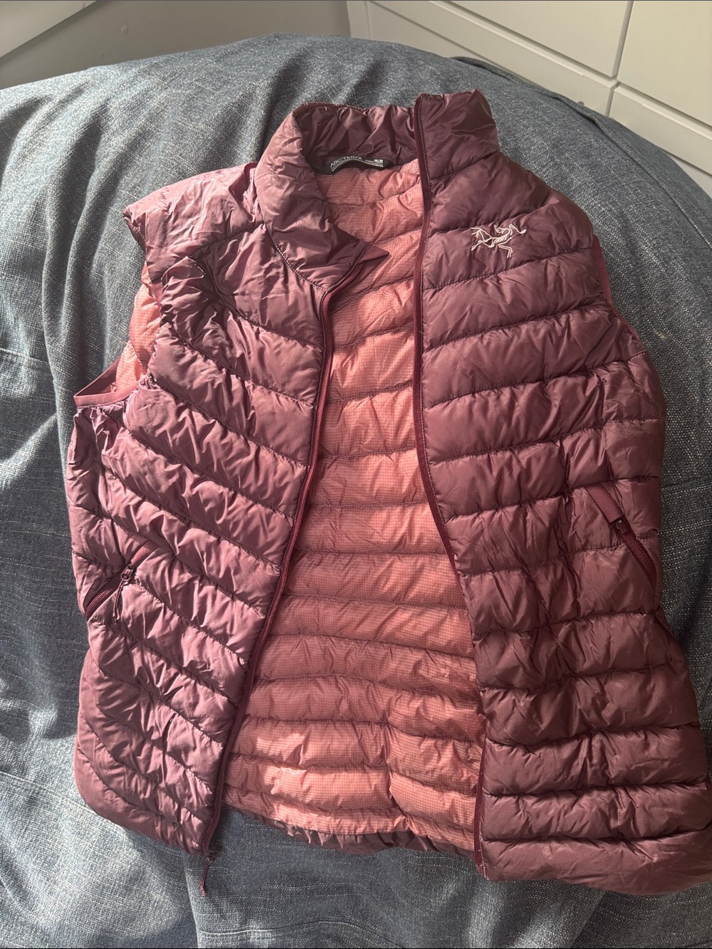 Arc'teryx Women's Quilted Puffer Vest - Rosewood / Dusty Rose